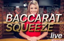 Baccarat Squeeze variant with slow card reveal
